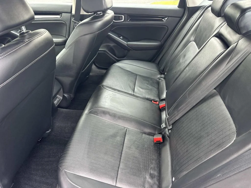 Used 2024  Honda Touring image 16