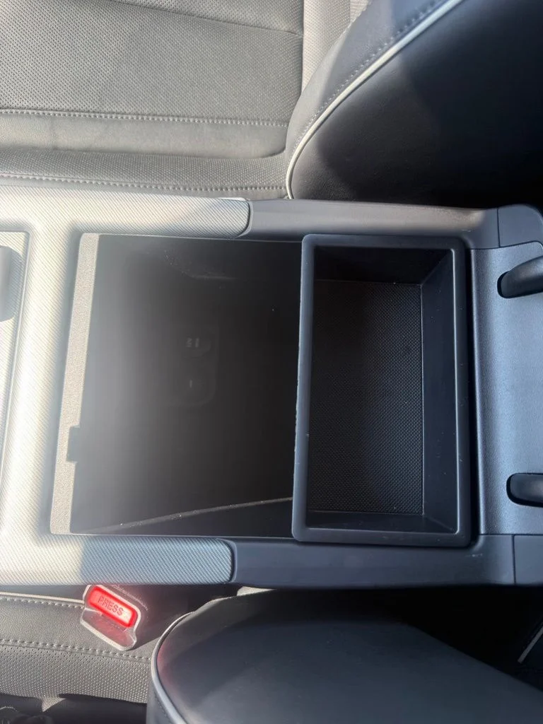 Certified Used 2025 Silver Hyundai SEL image 25