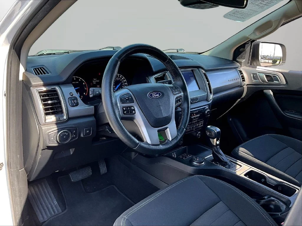 Used 2019 White Ford XLT image 19