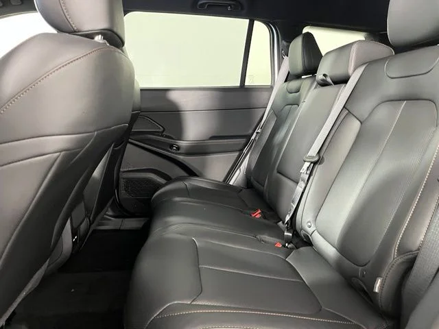 Used 2026 White Jeep Limited image 37