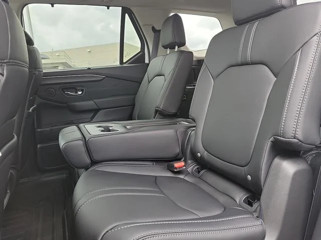 New 2026 Platinum White Pearl Honda Touring Blackout image 17