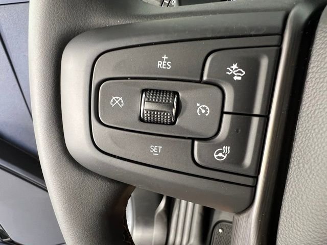 New 2026 White GMC AT4 image 38