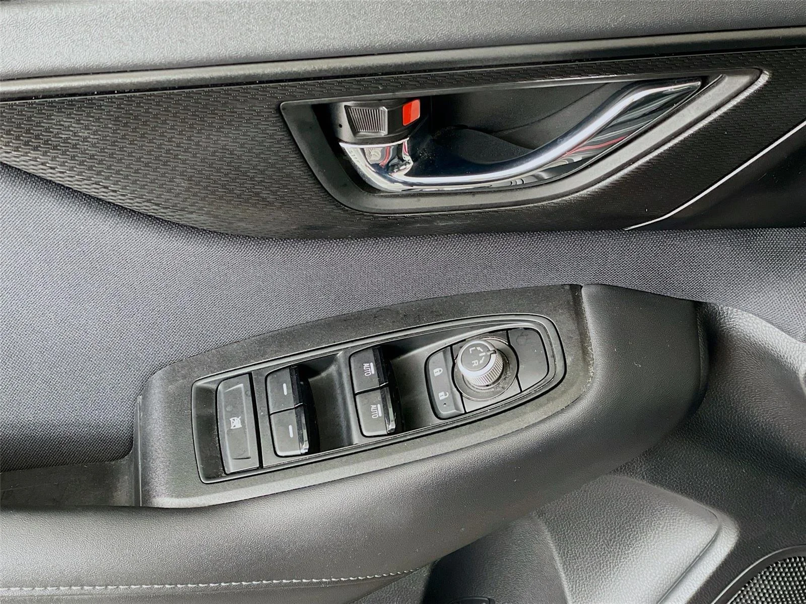 Used 2025 Crimson Red Pearl Subaru Premium image 21