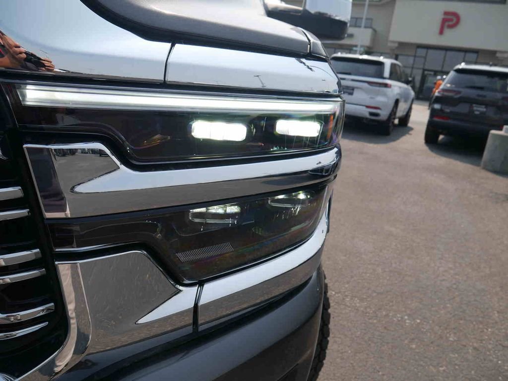 2026 RAM 3500 Limited - Photo 39