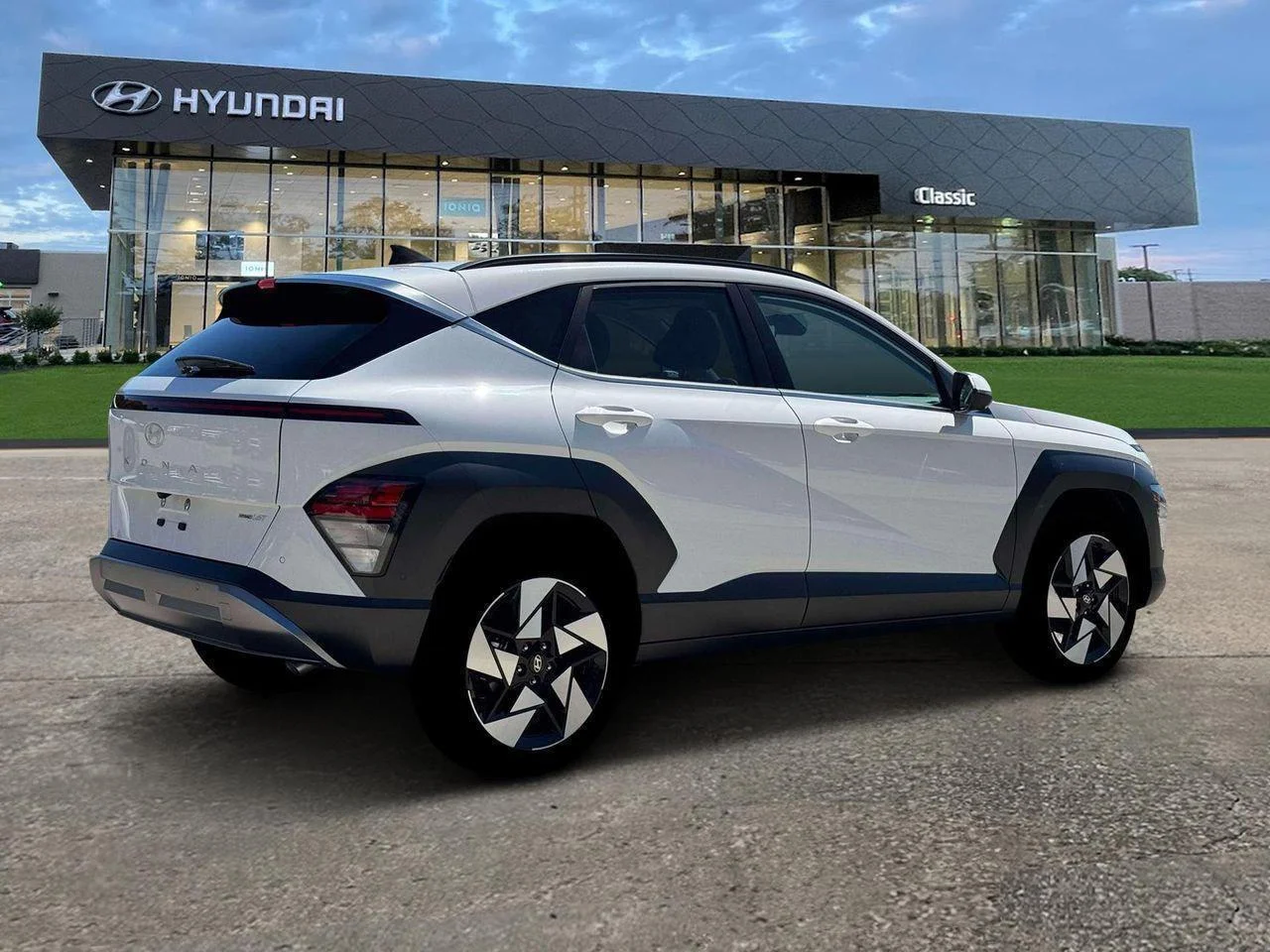 New 2026 Atlas White Hyundai Limited image 8
