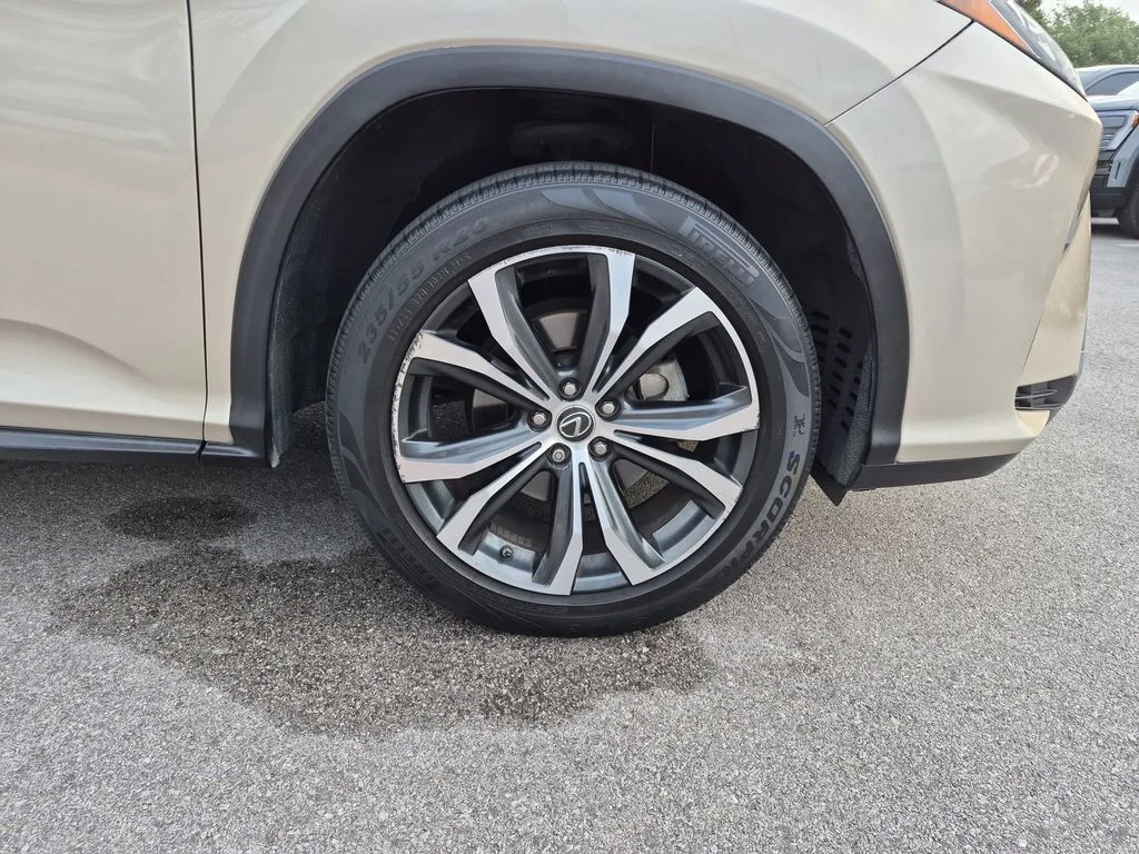 Used 2018 Beige Lexus 350 image 16