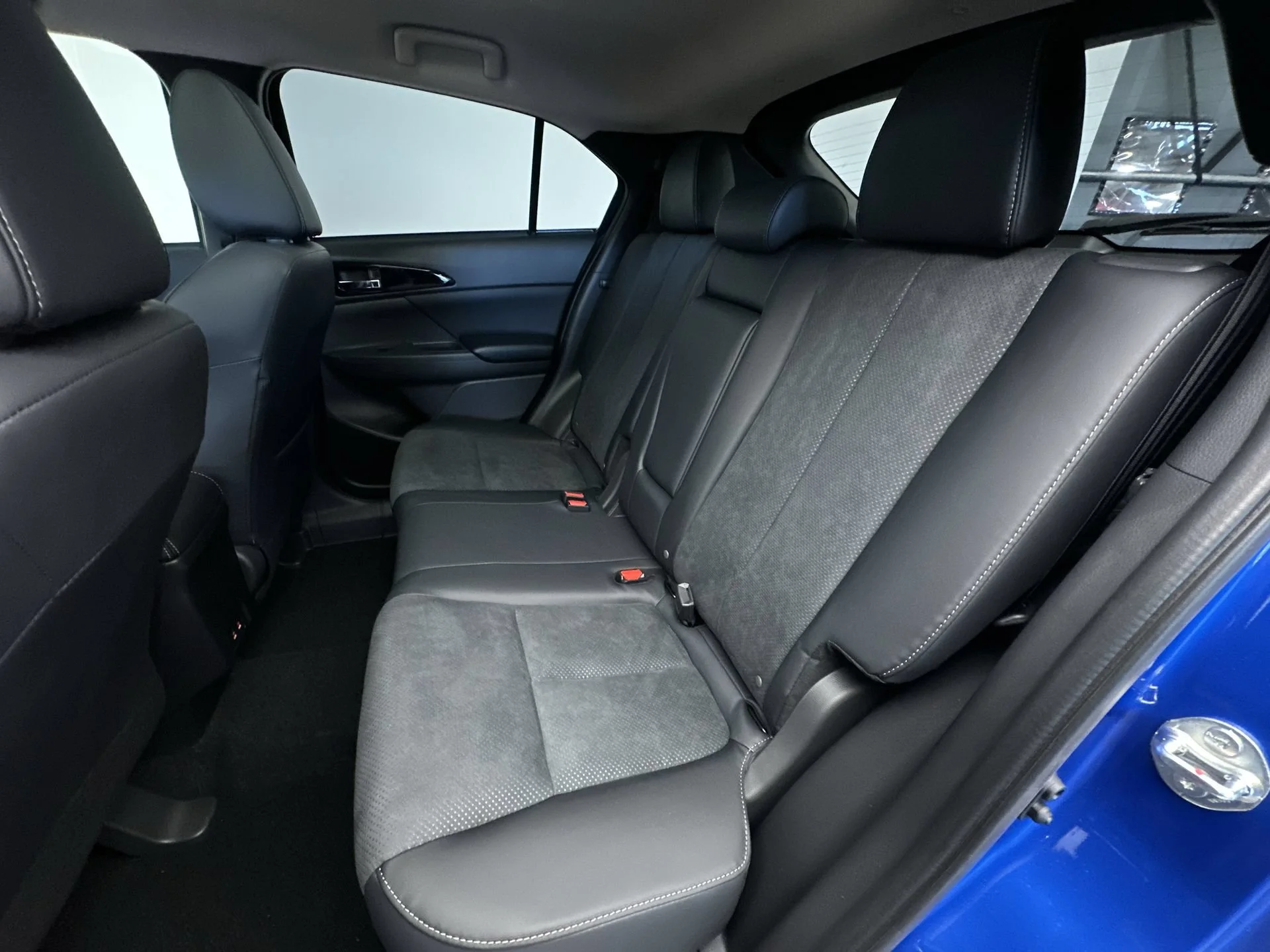 New 2026 Lightning Blue Metallic Mitsubishi SE 1.5T S-AWC image 22