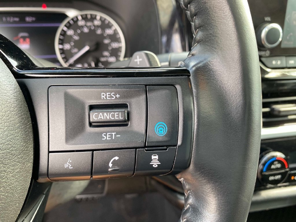 Used 2022 Silver Nissan SV image 20