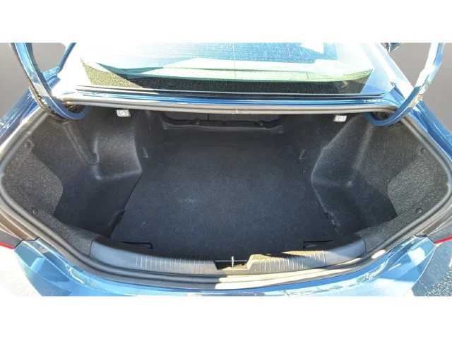 Used 2025 Blue Chevrolet RS image 33