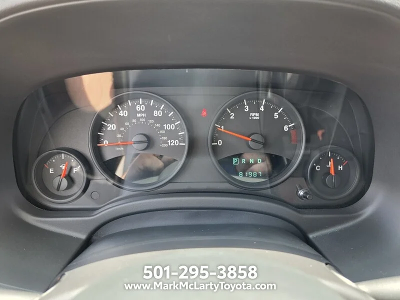 Used 2013 Bright Silver Metallic JEEP FWD 4DR LATITUDE image 22