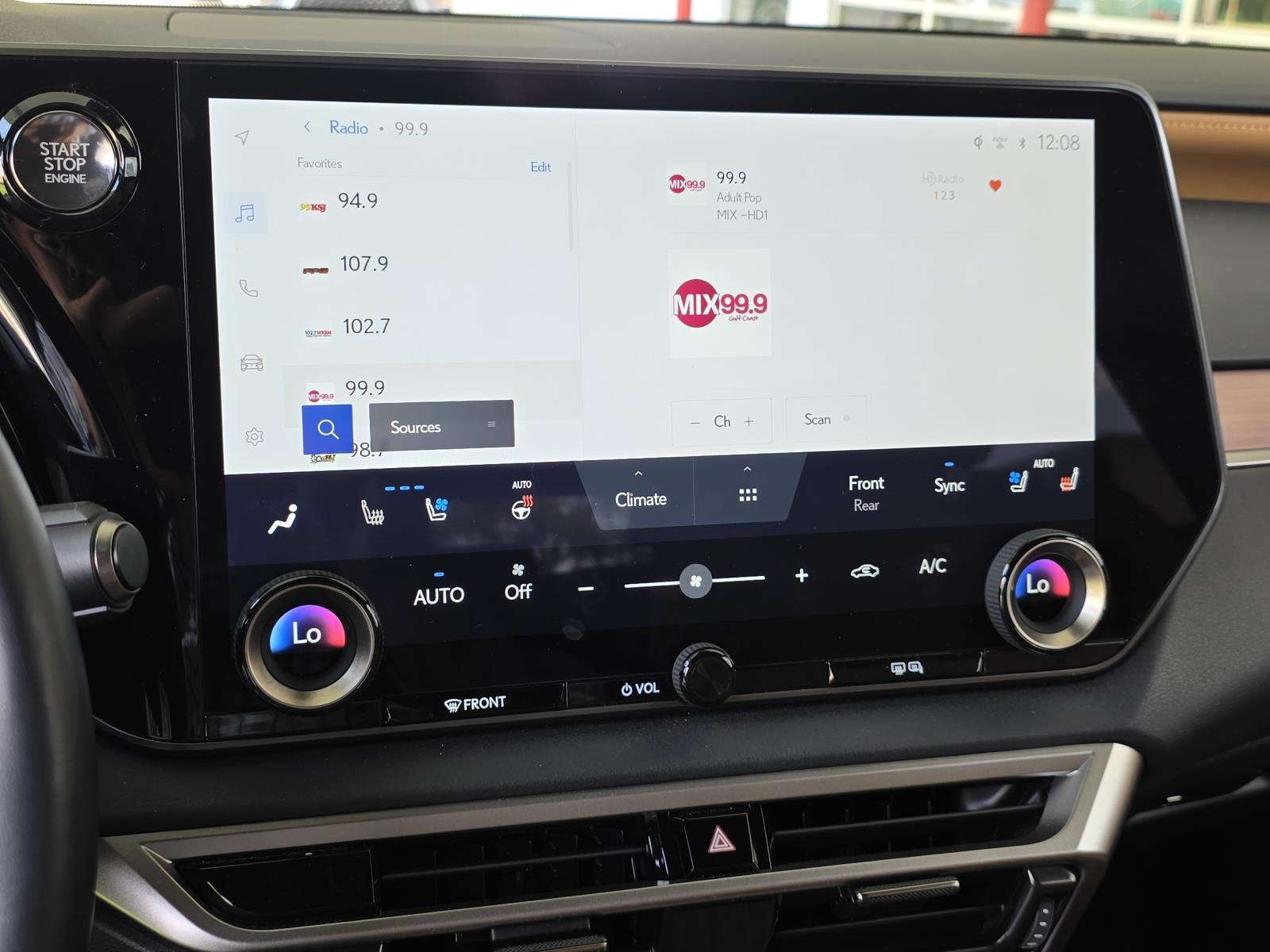 Certified Used 2025 Mica Lexus 350 Premium image 18
