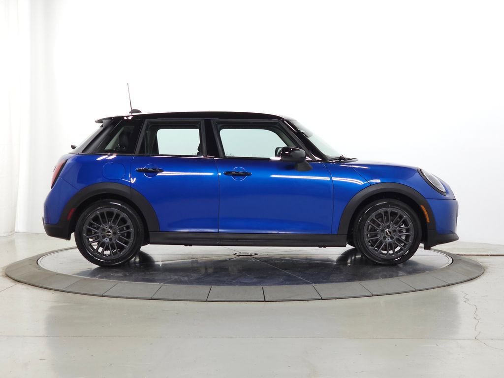 2025 MINI Hardtop 4 Door Base - Photo 12