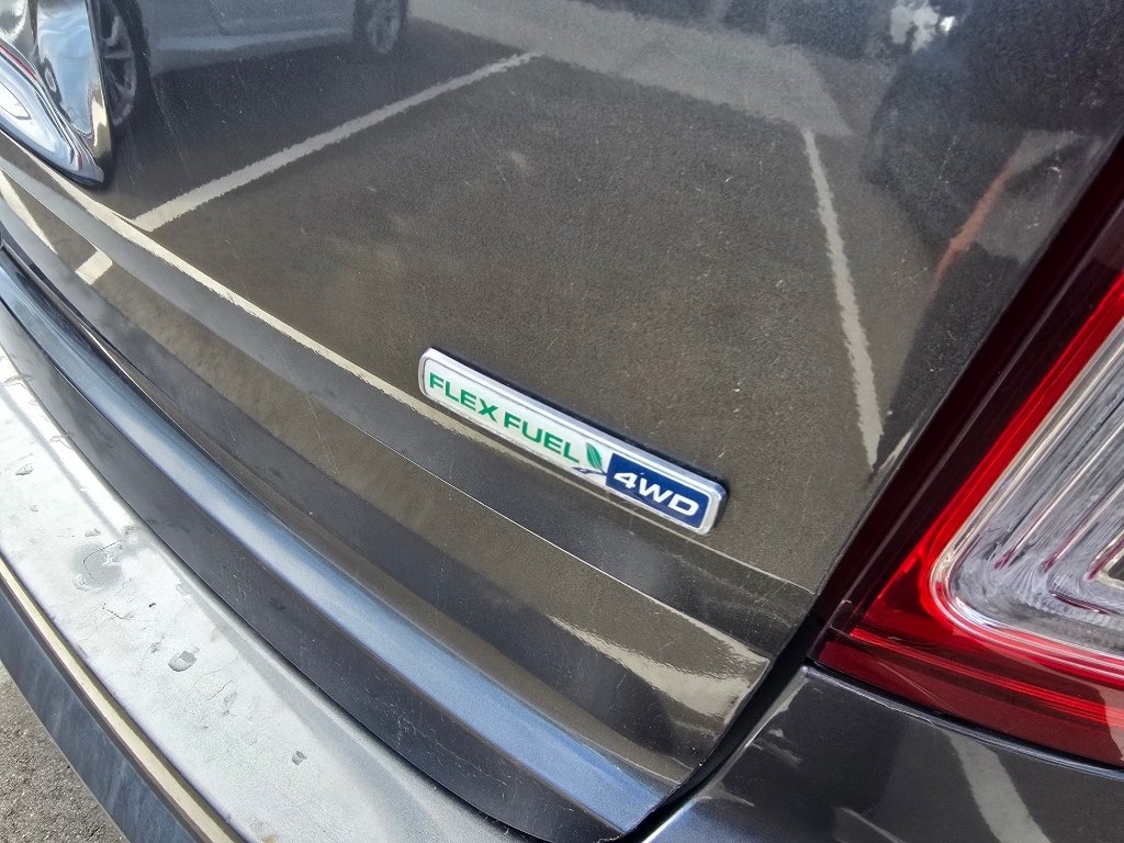 Used 2015 Magnetic Metallic Ford XLT image 8