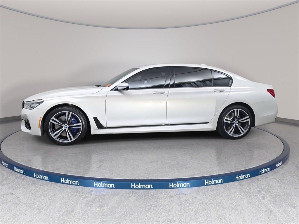 2017 Bmw 750i / B7 photo 2