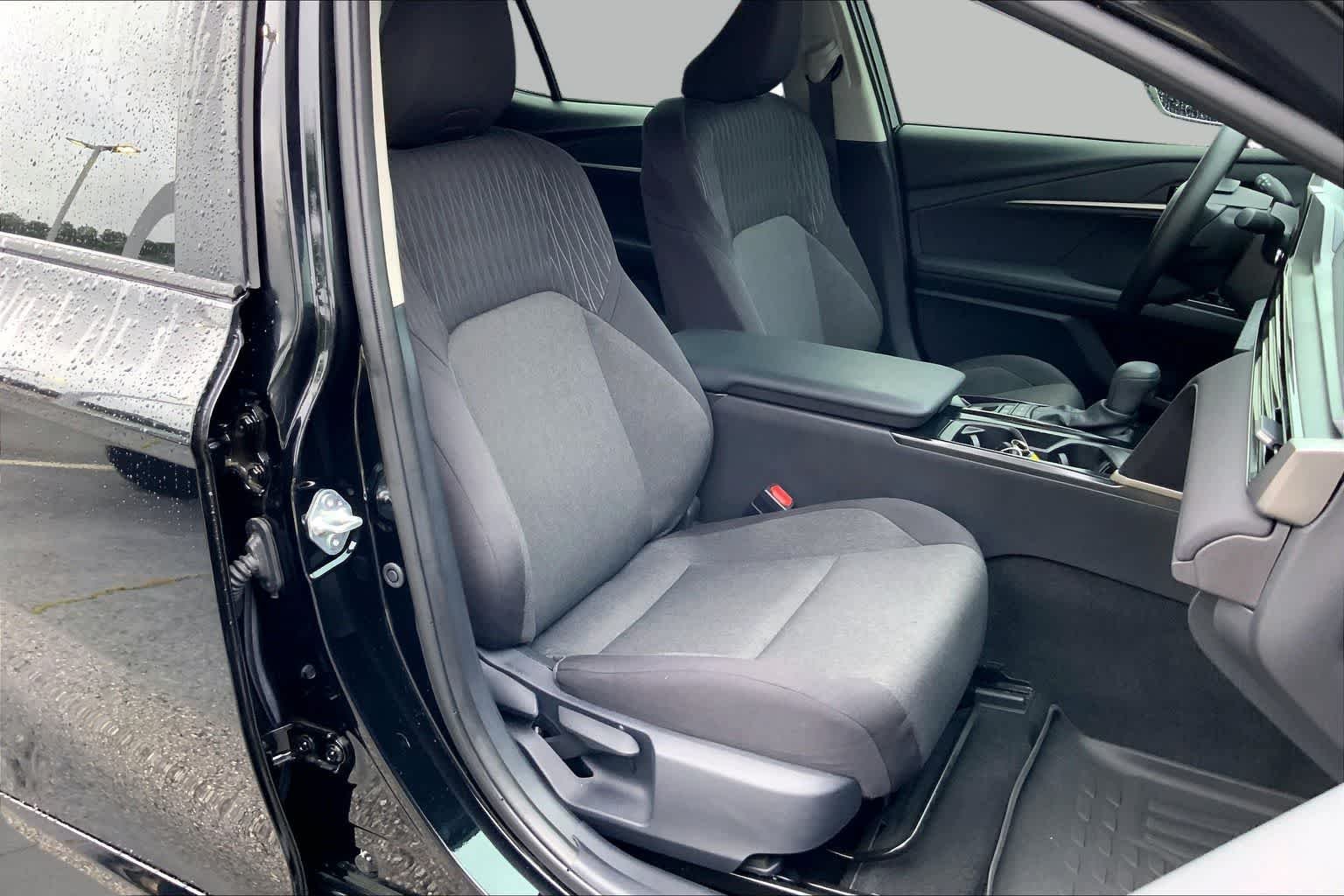 Used 2025 Midnight Black Metallic Toyota LE image 9