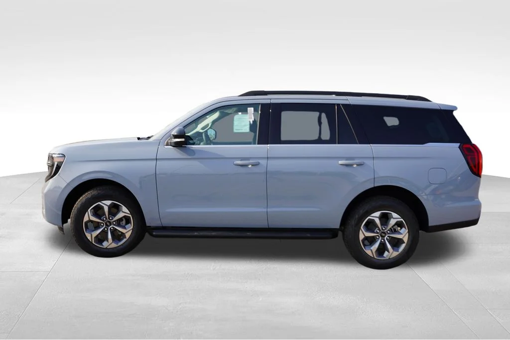 New 2027 Glacier Gray Metallic Tri-Coat Ford Active image 6