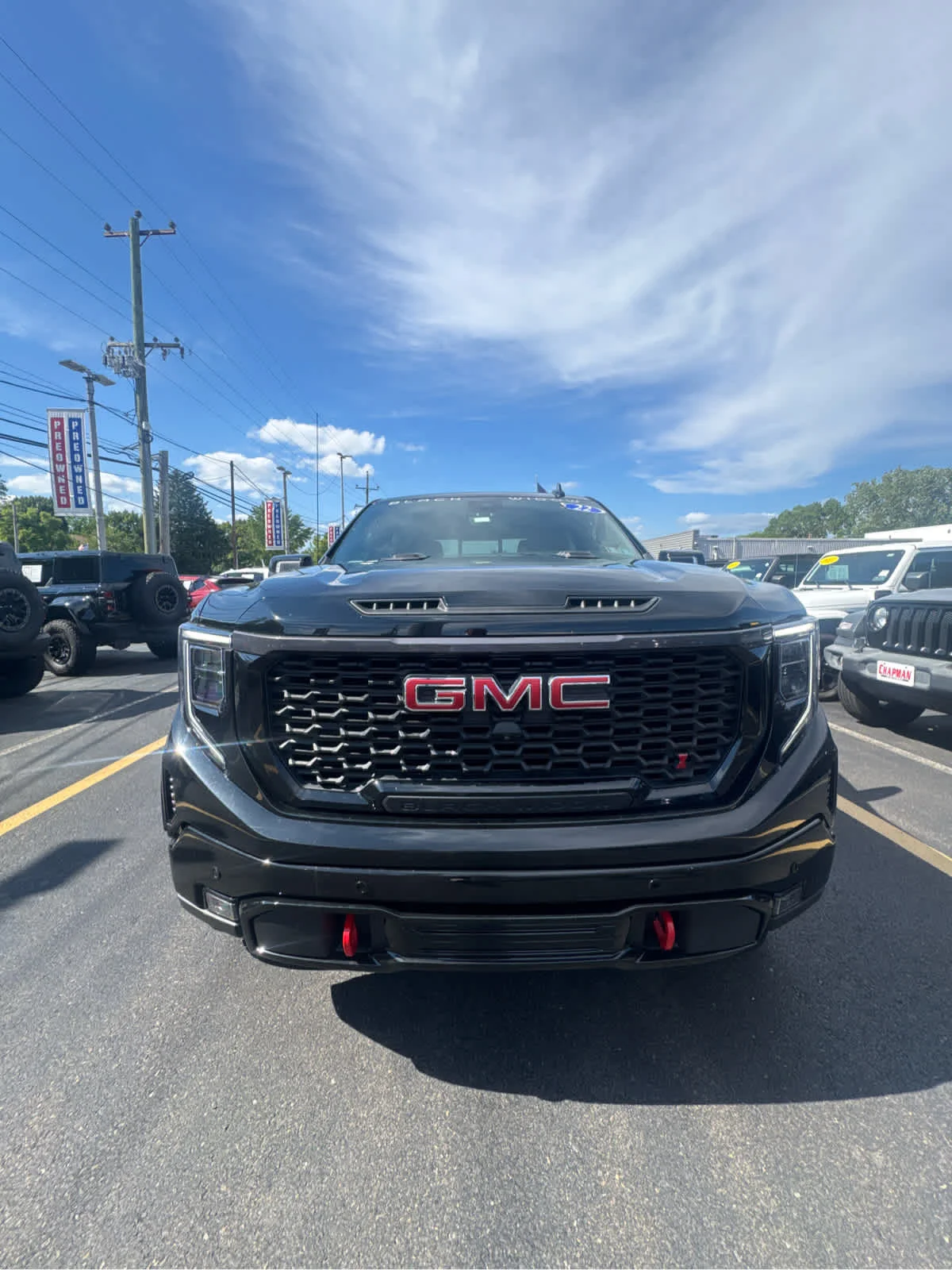 Used 2022 Onyx Black GMC AT4 image 9