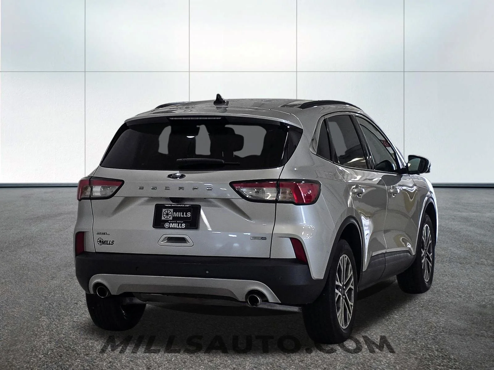 Used 2020 Silver Ford SEL image 7