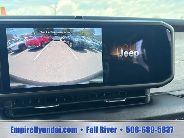 Used 2025 Black Jeep Sahara image 22