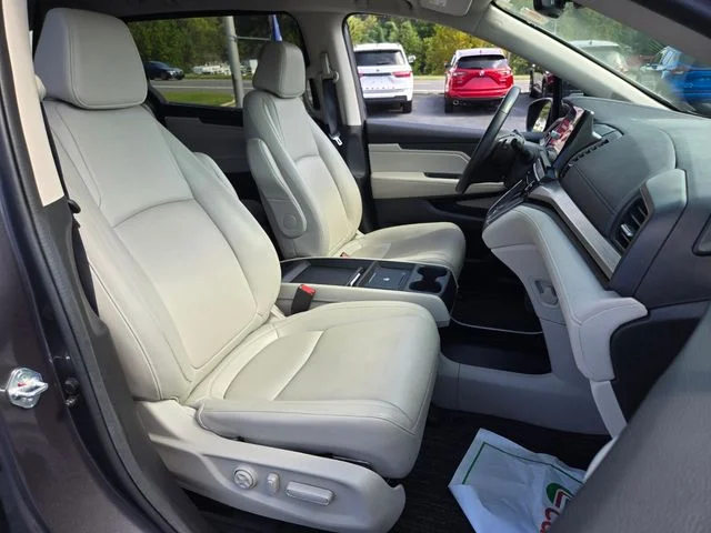Used 2025 Gray Honda EX-L image 22