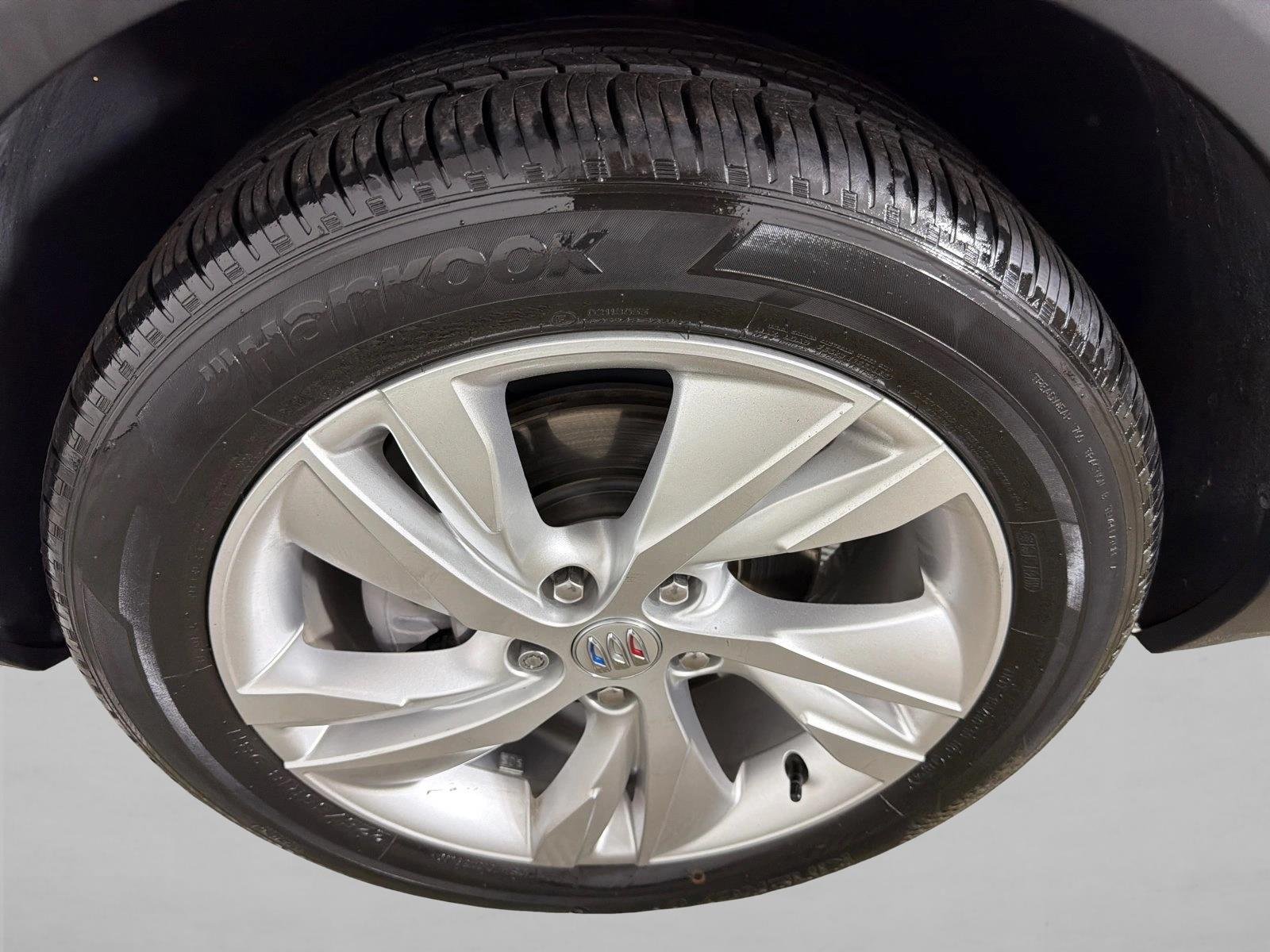 Used 2025 Ebony Twilight Metallic Buick Preferred image 11