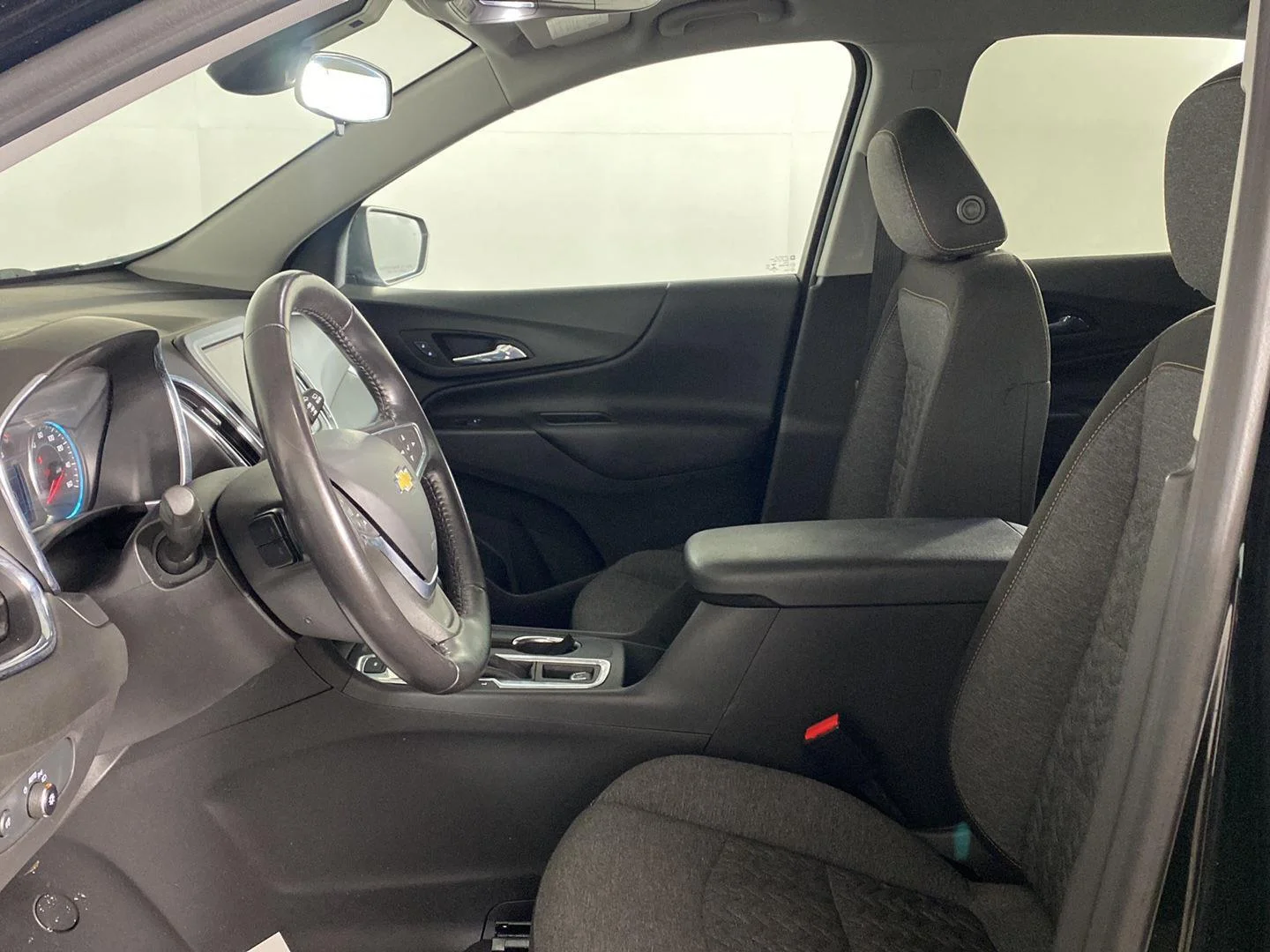 Used 2022 Mosaic Black Metallic Chevrolet LT image 14