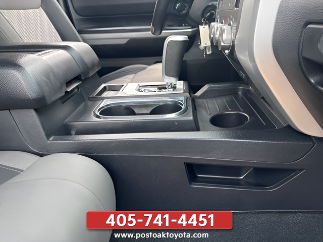 Used 2020 White Toyota SR5 image 14