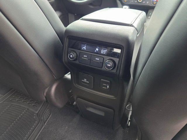 Used 2019 Dark Sky Metallic GMC SLT image 17