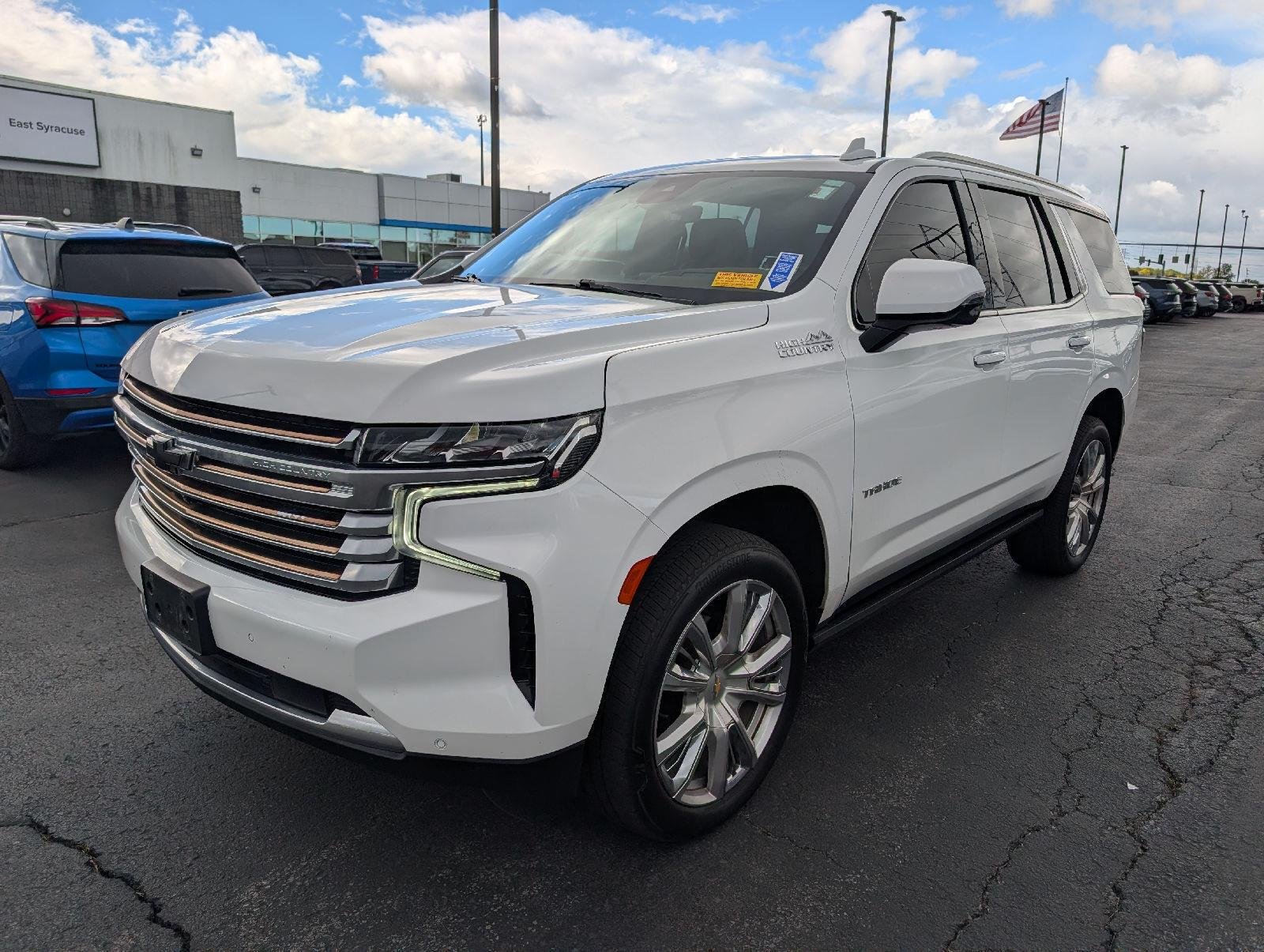Used 2023 Summit White Chevrolet High Country image 4