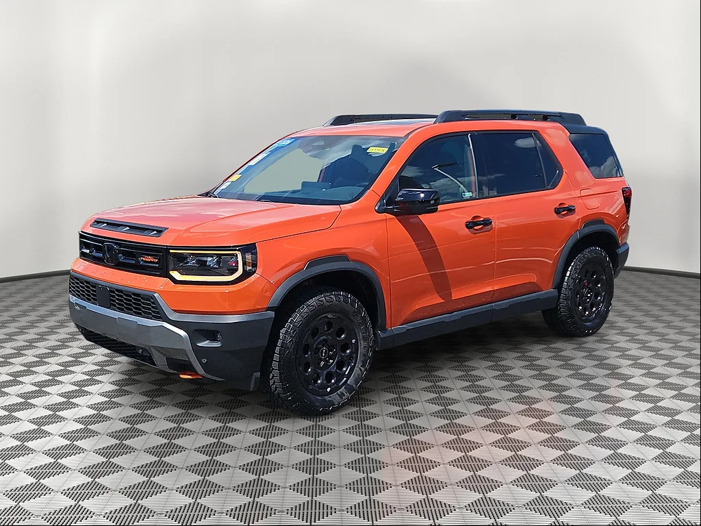 Certified Used 2026 Sunset Orange II Honda TrailSport Elite Blackout image 2
