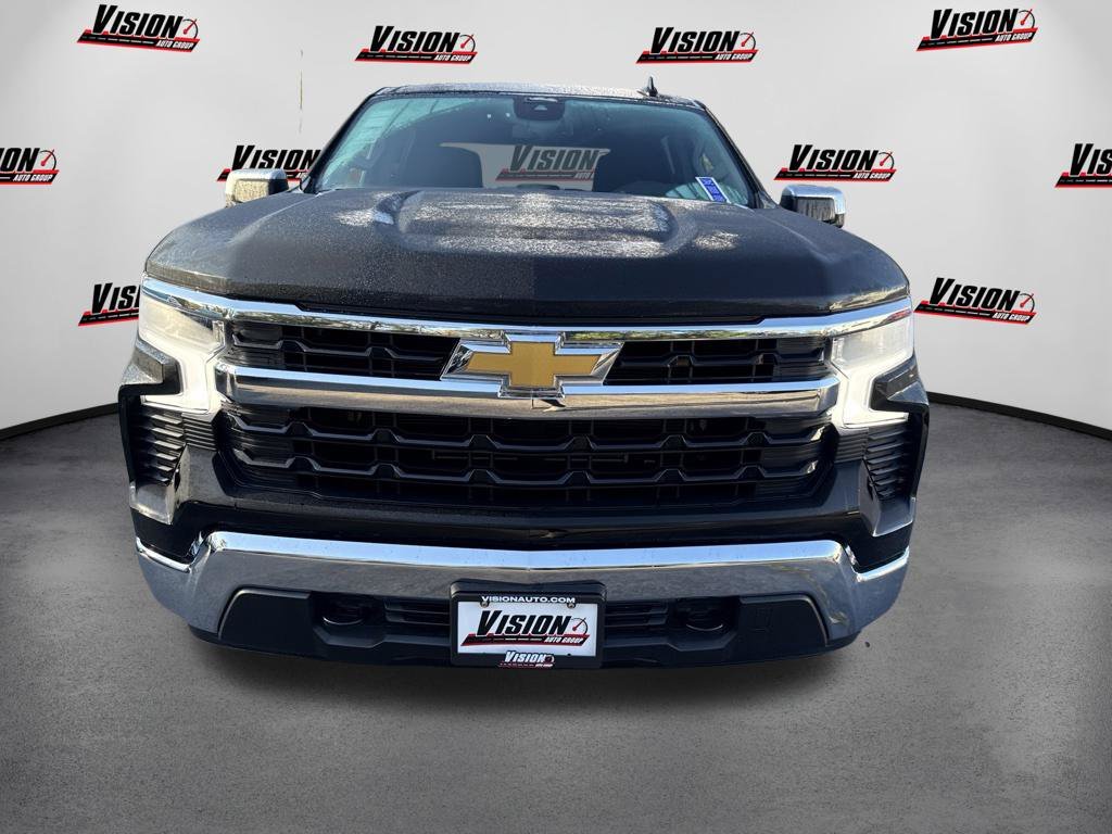 Used 2025 Black Chevrolet LT image 2