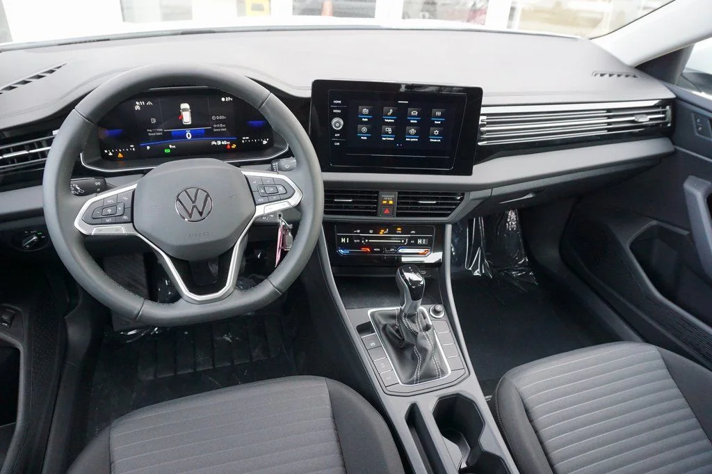 New 2026 White Volkswagen 1.5T S image 13