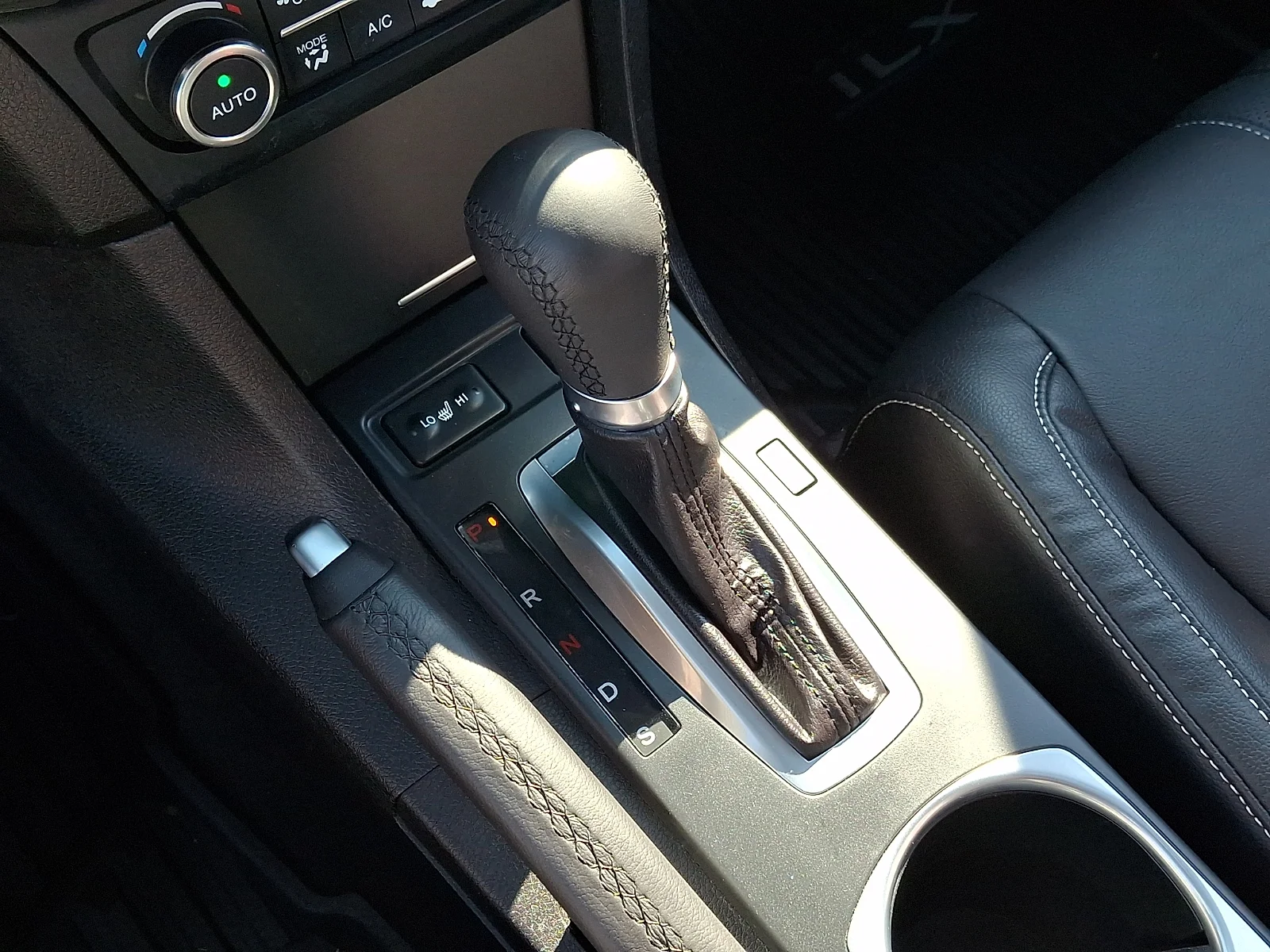 Used 2019 Modern Steel Metallic Acura with Premium image 15
