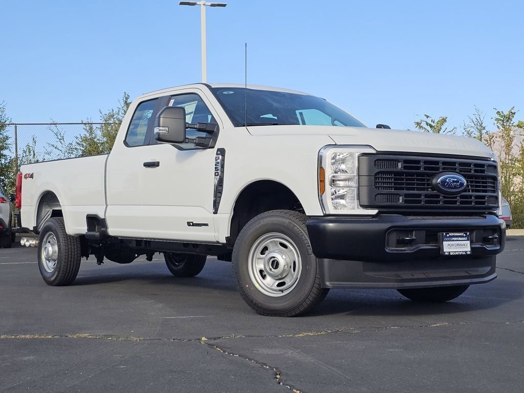 New 2026 Oxford White Ford XL image 2