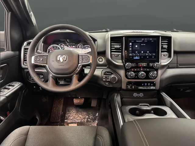 New 2026 Diamond Black Crystal Pearl-Coat Exterior Paint RAM Big Horn/Lone Star image 5