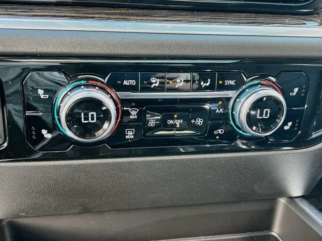 New 2026 Onyx Black GMC Elevation image 11