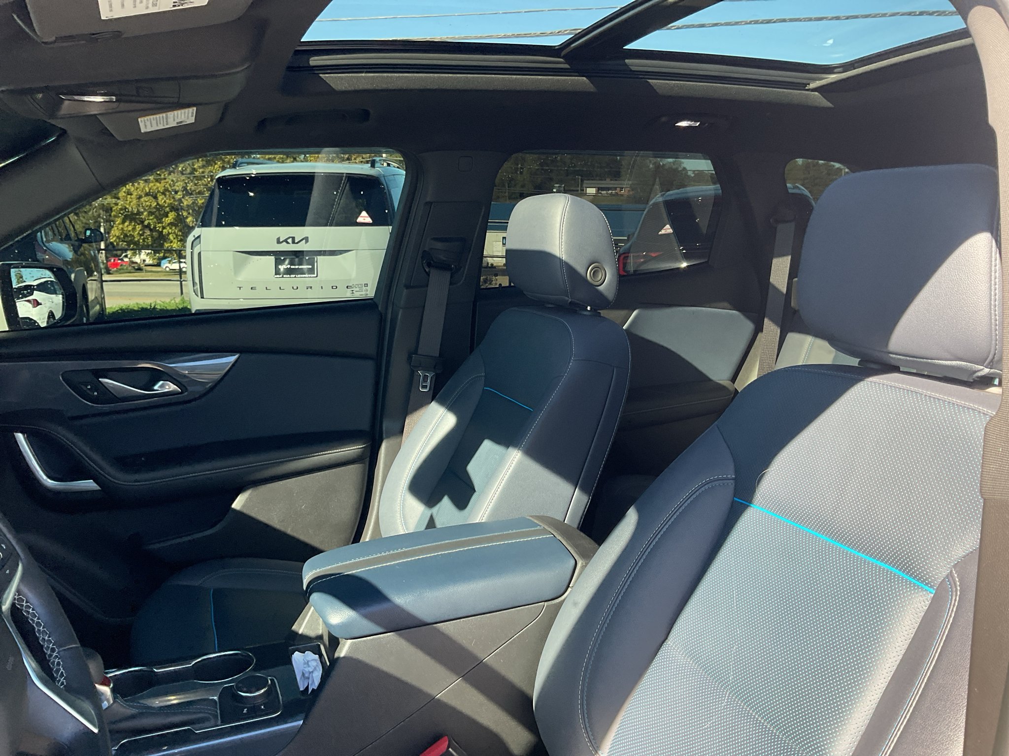 Used 2024 Iridescent Pearl Tricoat Chevrolet RS image 20