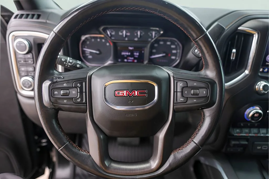 Used 2020 ONYX BLACK GMC AT4 image 15