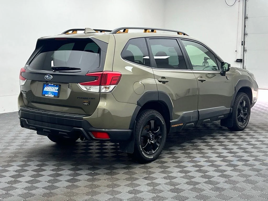 Used 2022 Brown Subaru Wilderness image 9