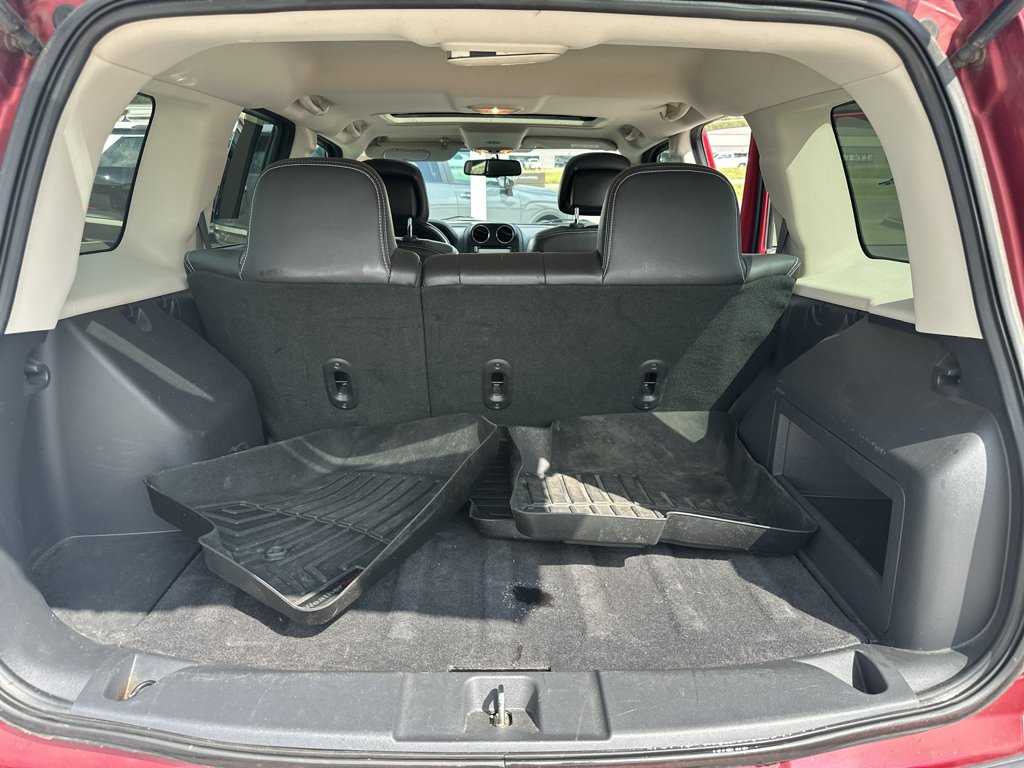 Used 2014 Deep Cherry Red Crystal Pearlcoat Jeep Latitude image 33