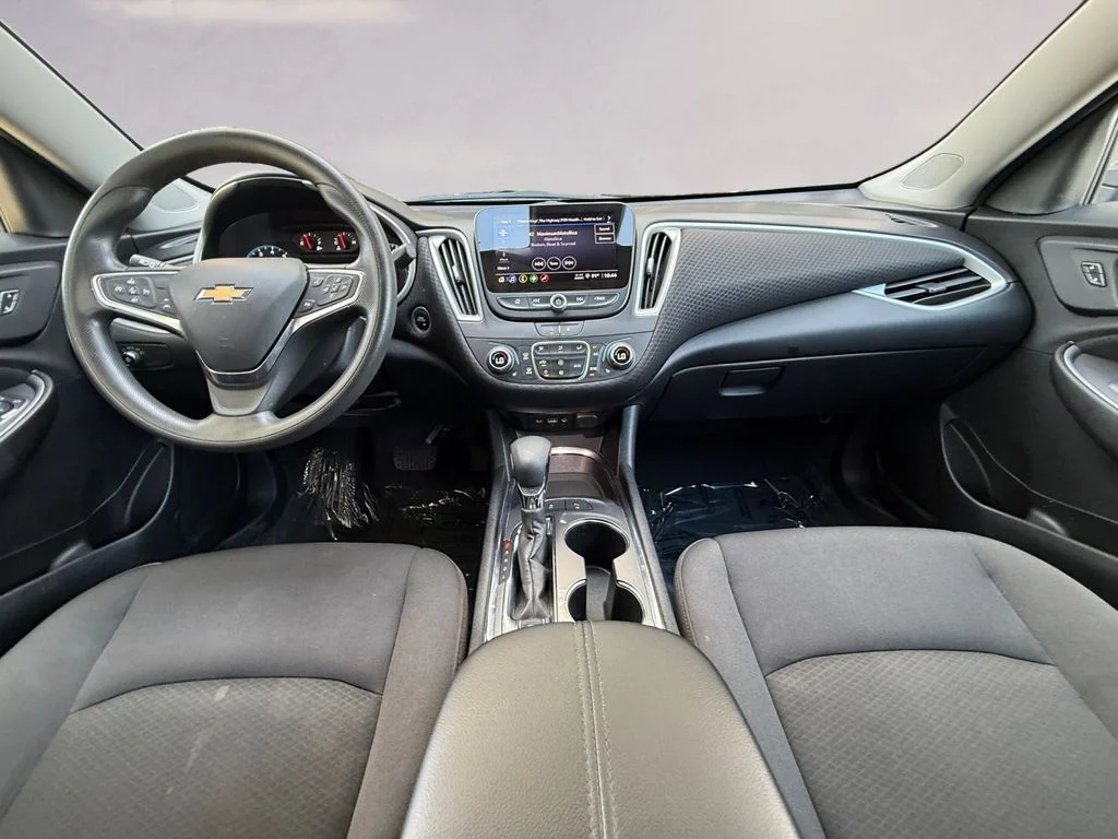 Used 2025 Gray Chevrolet LT image 12