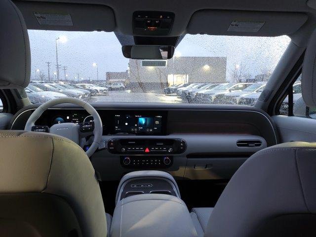 New 2026 Silver Metallic Hyundai Limited image 30