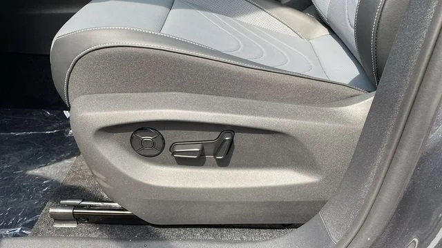 New 2026 Gray Volkswagen 2.0T SE image 18