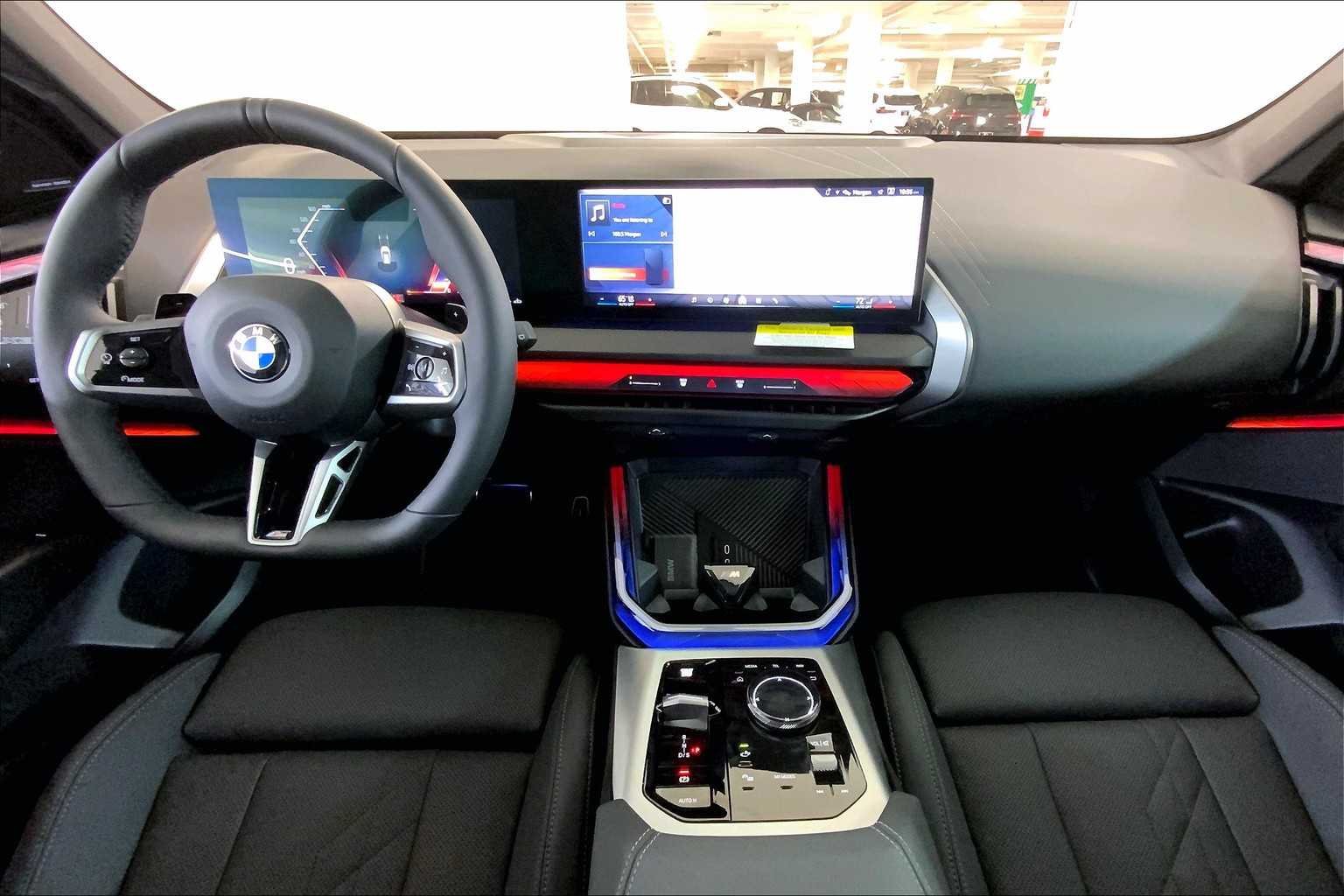 Used 2025 Alpine White BMW 30 xDrive image 5