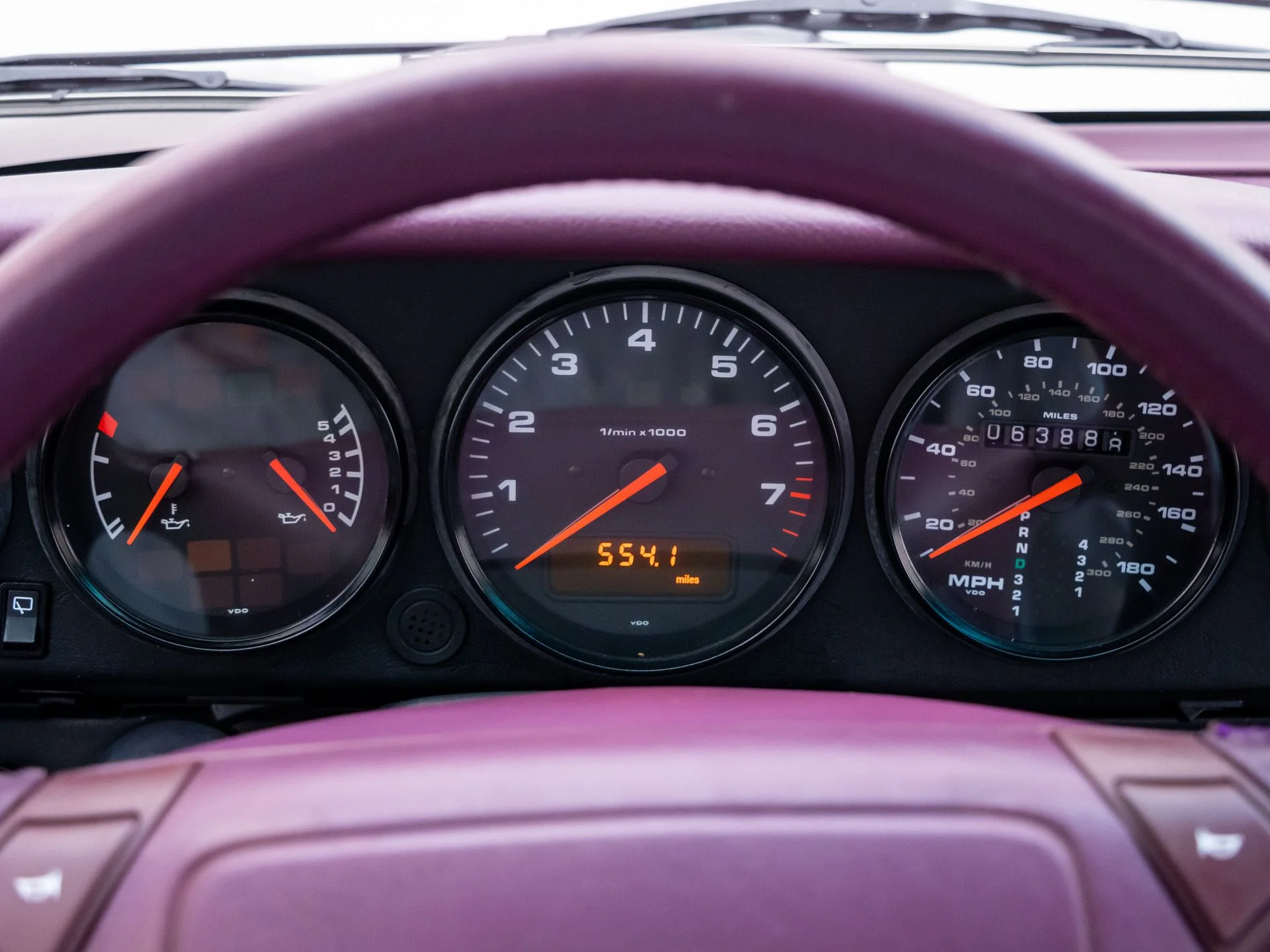 Used 1991  Porsche Carrera image 21