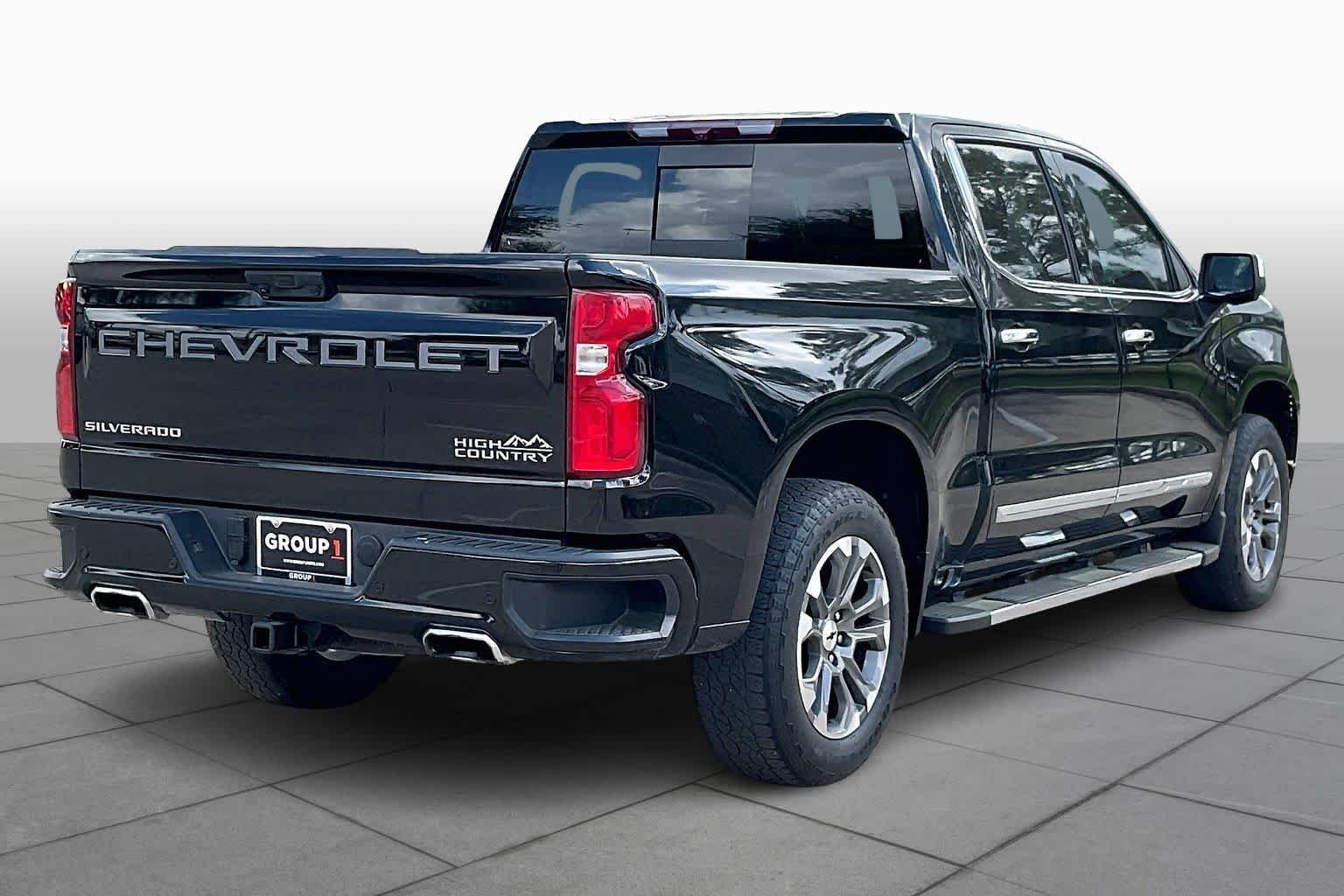 Used 2024 Black Chevrolet High Country image 13