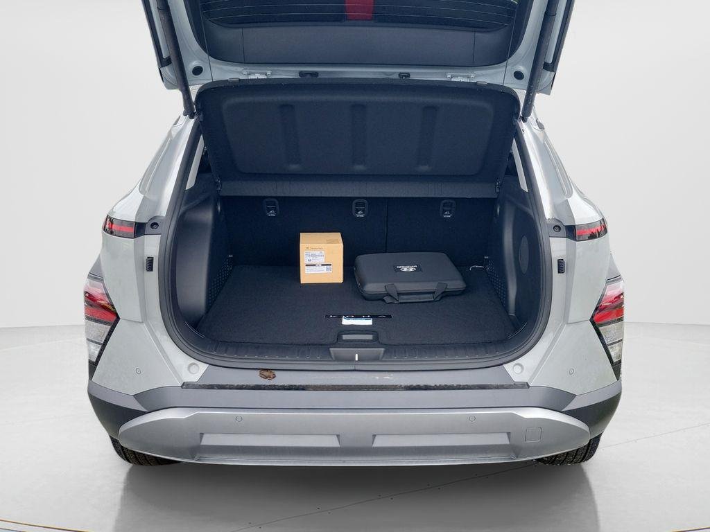 New 2026 Gray Hyundai Limited FWD image 36
