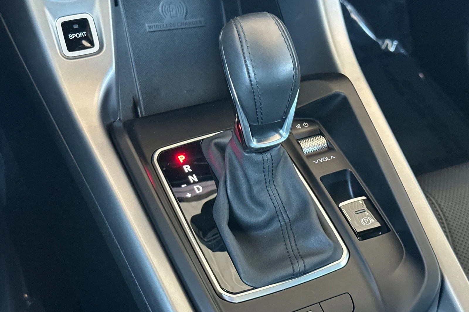 2024 Dodge Hornet R/T Plus - Photo 25