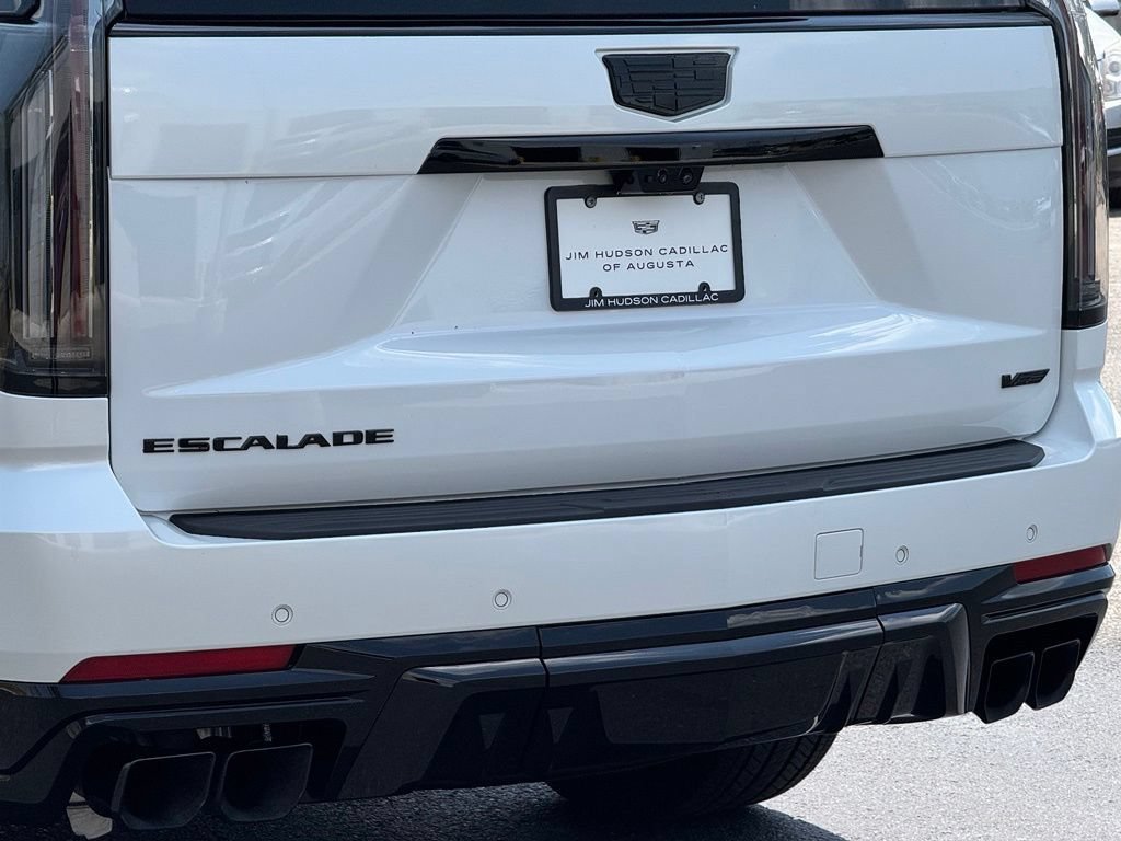 Used 2025 Crystal White Tricoat Cadillac Escalade-V image 9