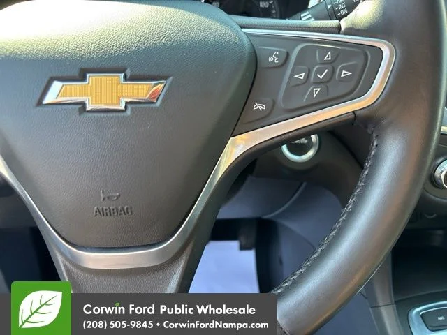 Used 2022 Blue Glow Metallic Chevrolet  image 16